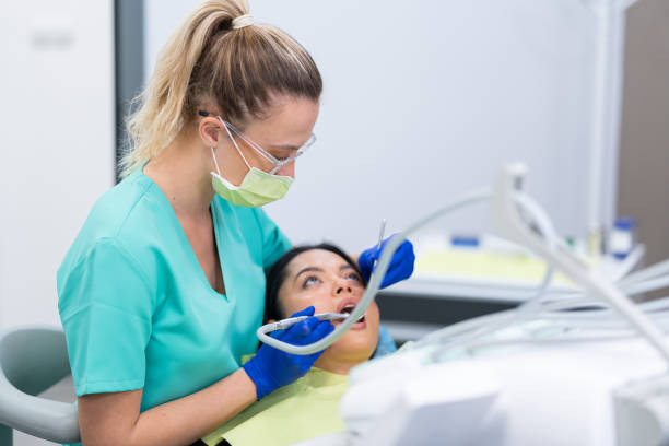 Best Emergency Gum Treatment in Daisetta, TX
